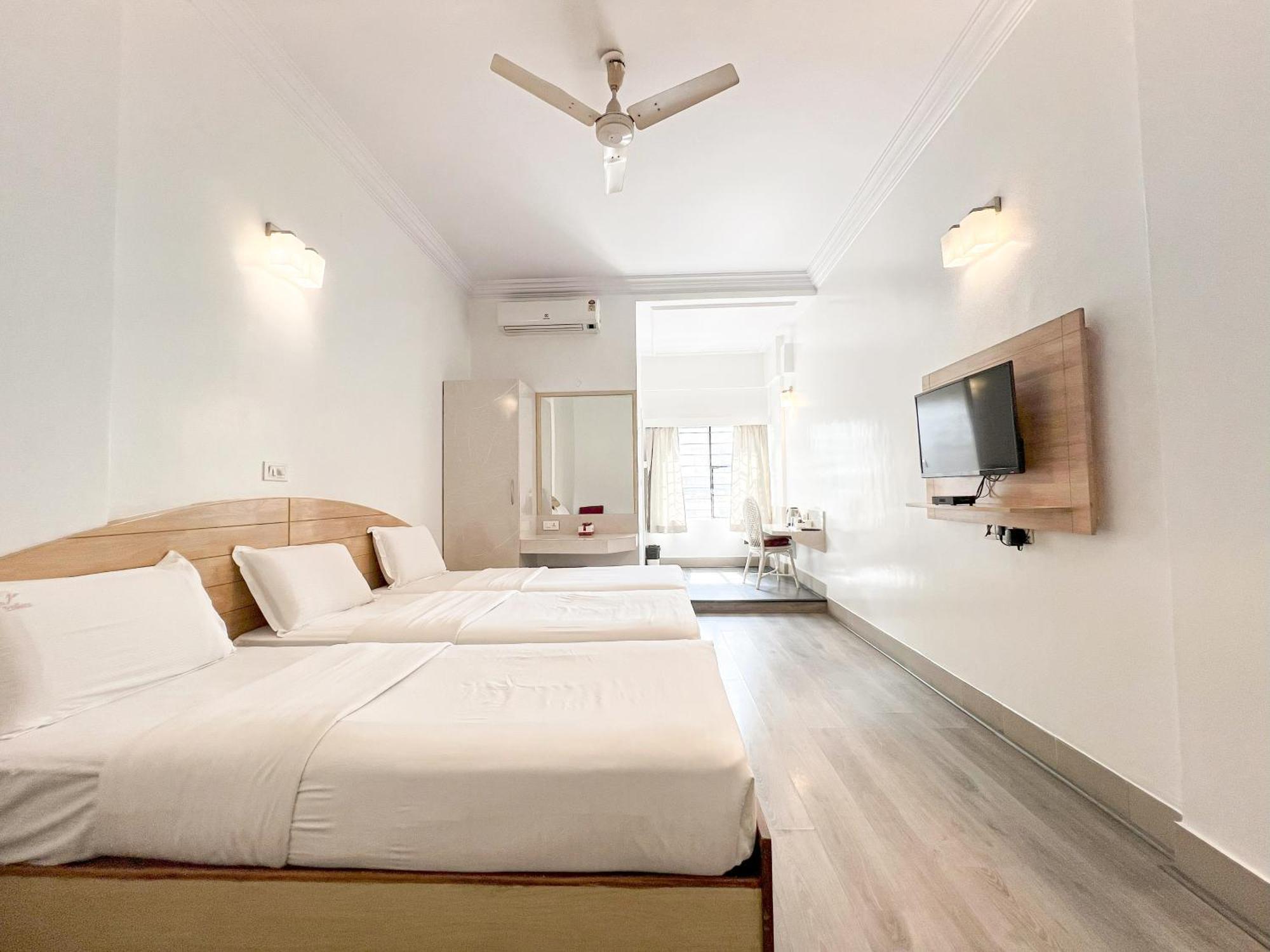 Hotel Vellara Bengaluru Zewnętrze zdjęcie