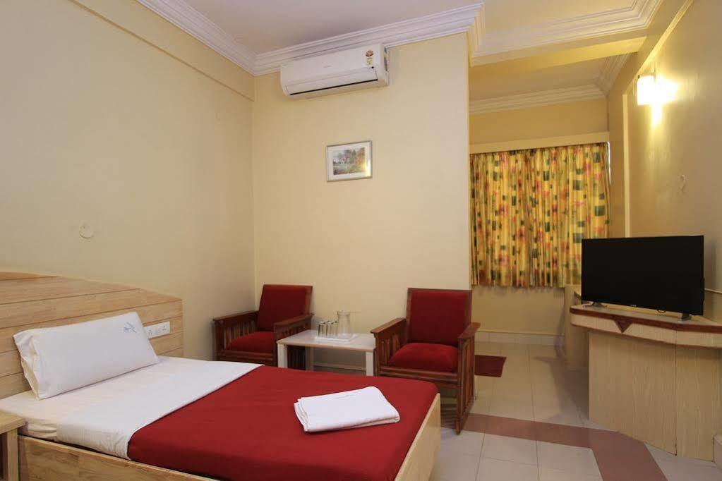 Hotel Vellara Bengaluru Zewnętrze zdjęcie